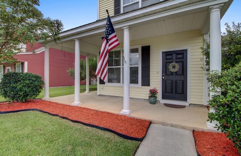 401 Farrow Ct, Moncks Corner, SC 29461