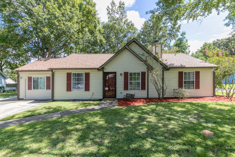 802 Southall Ct, Goose Creek, SC 29445