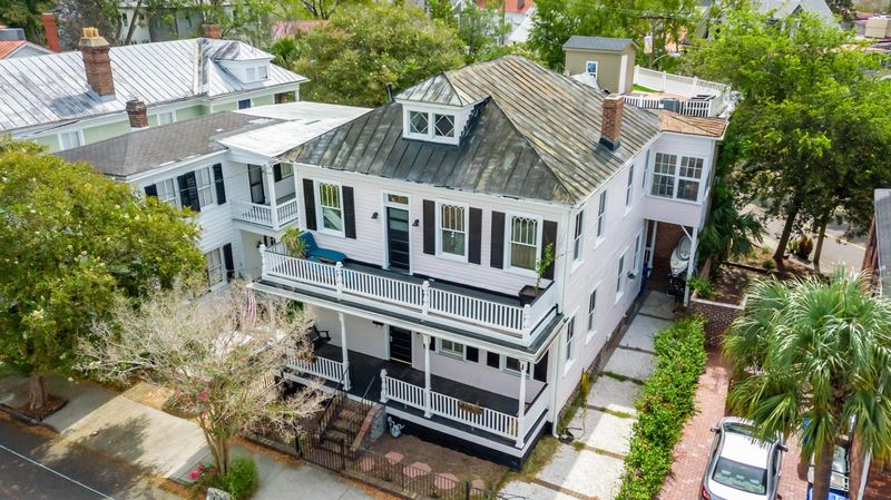 4 Savage St, Charleston, SC 29401