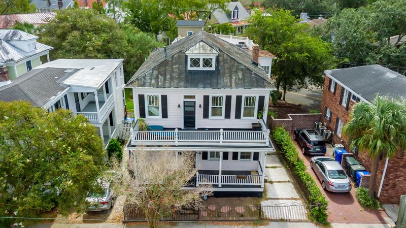 4 Savage St, Charleston, SC 29401