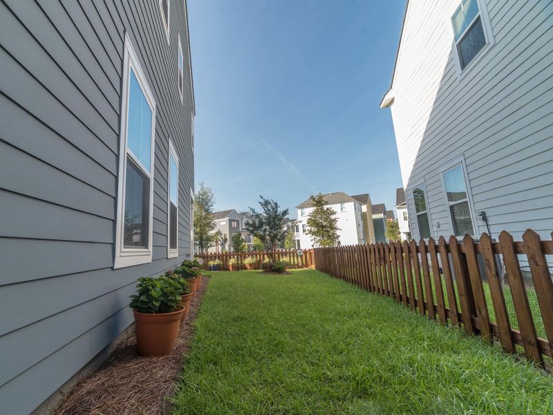 4409 Social Aly, North Charleston, SC 29405