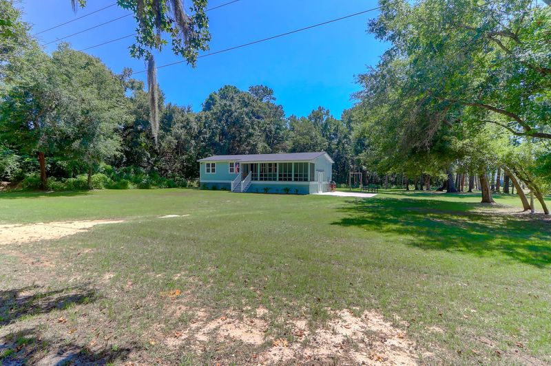 3961 River Rd, Johns Island, SC 29455