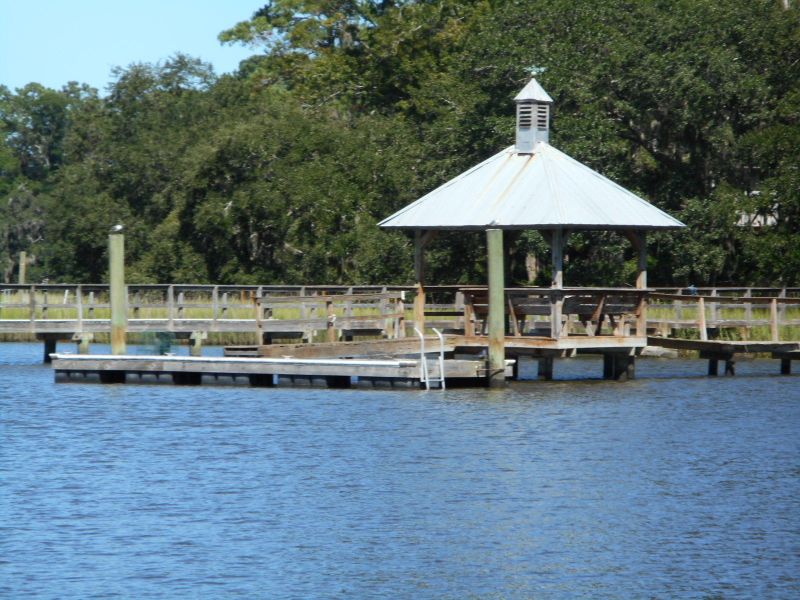 1508 Creekwood Rd, Edisto Island, SC 29438