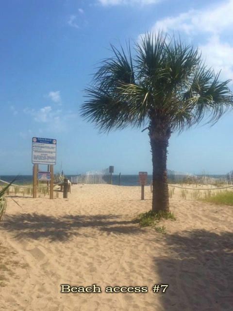 703 Palmetto Blvd, Edisto Island, SC 29438