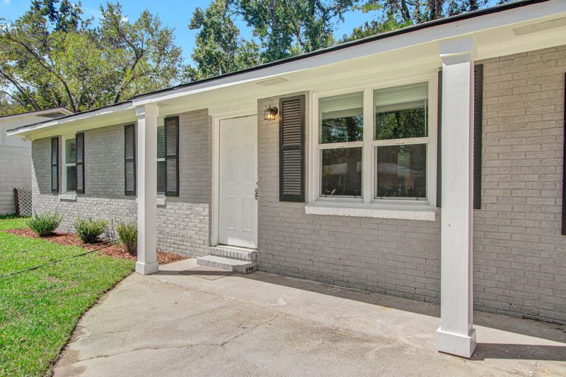 851 Cartwright Dr, Charleston, SC 29414