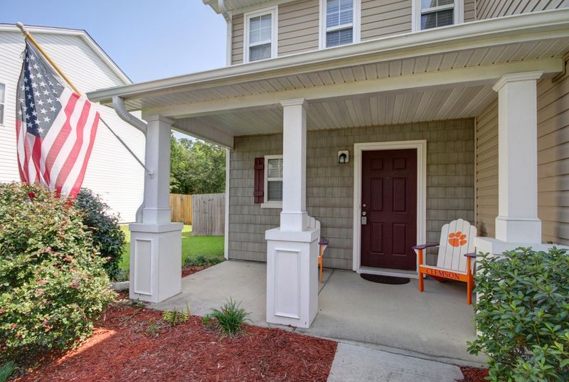 7133 Sweetgrass Blvd, Hanahan, SC 29410