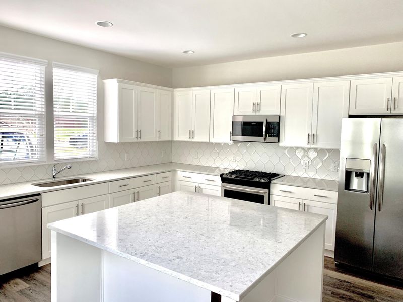 4631 Holmes Ave, North Charleston, SC 29405