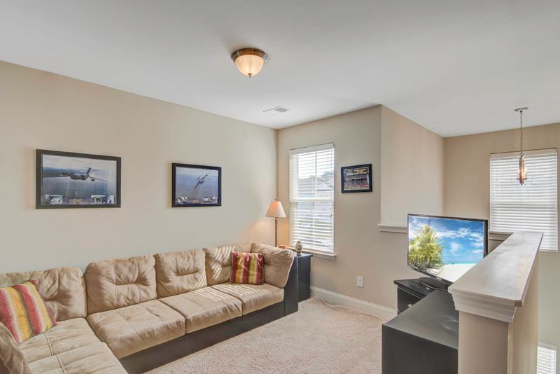 106 Fulmar Pl, Charleston, SC 29414