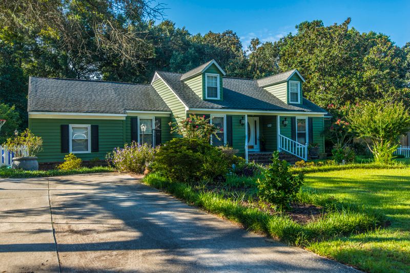 948 Godber St, Charleston, SC 29412