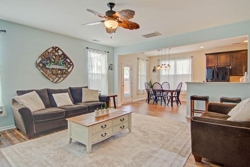 244 Oglethorpe Cir, Moncks Corner, SC 29461