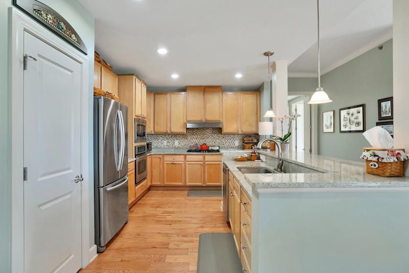 125 Pier View St #402, Charleston, SC 29492