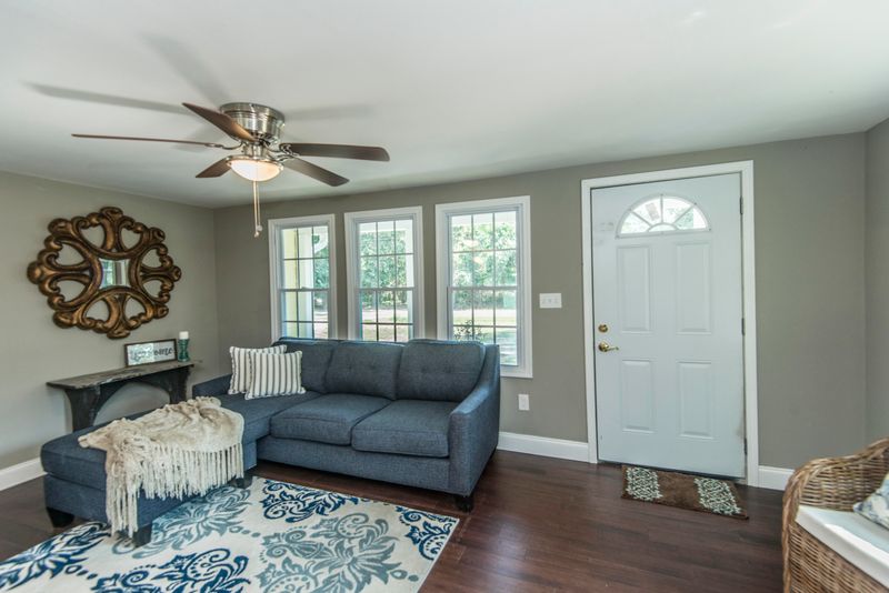 773 E Butternut Rd, Summerville, SC 29483