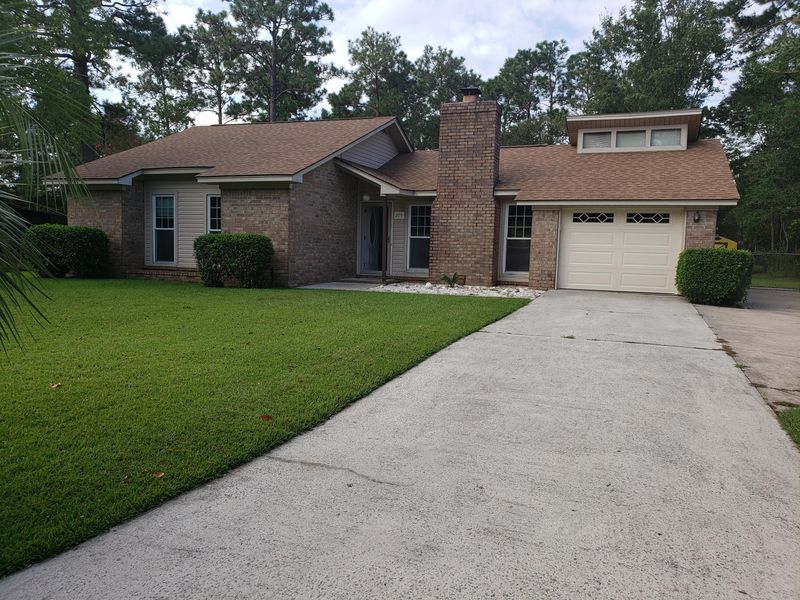 205 Ruffin Rd, Summerville, SC 29486