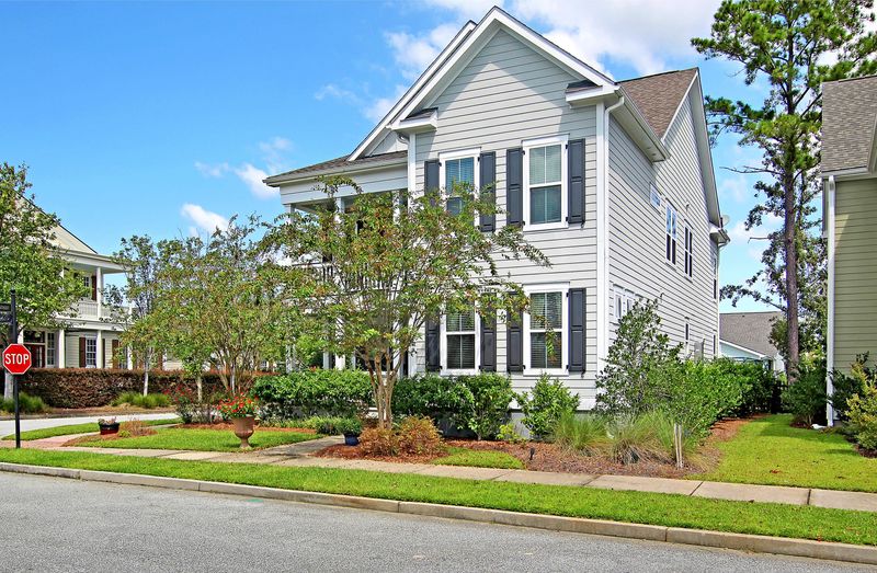 100 Sabal Ct, Summerville, SC 29483