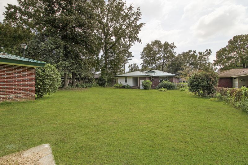 5320 Hartford Cir, North Charleston, SC 29405