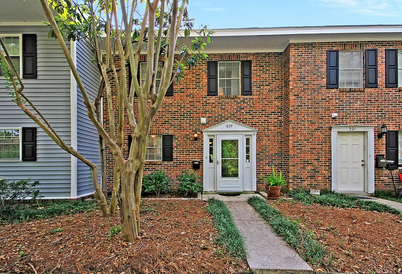 219 Heritage Cir #U-4, Mount Pleasant, SC 29464