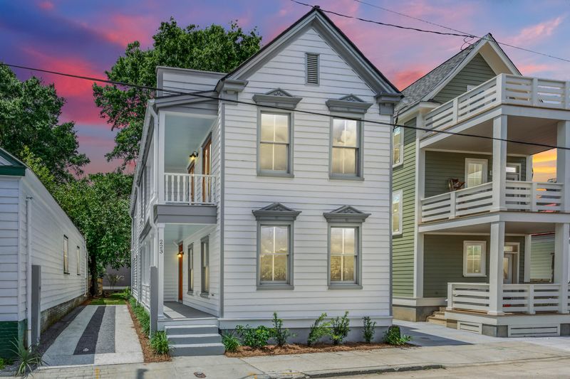 223 Nassau St, Charleston, SC 29403
