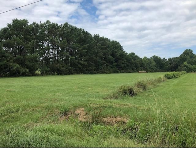 4595 Parishville Rd, Meggett, SC 29449