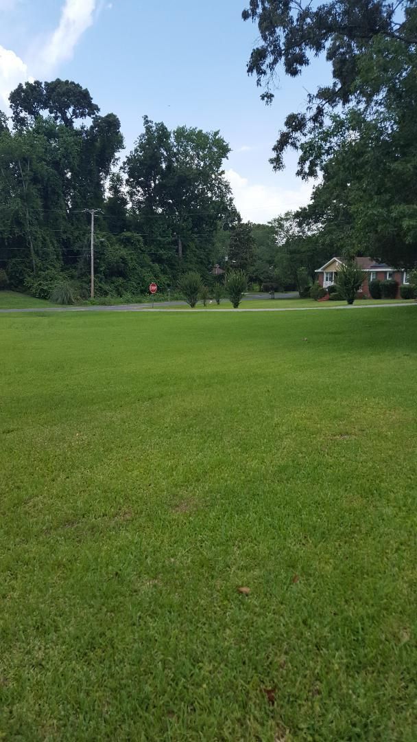 926 Holly Ct, Hanahan, SC 29410