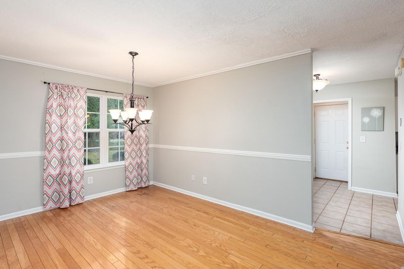 1073 Planters Pl, Mount Pleasant, SC 29464
