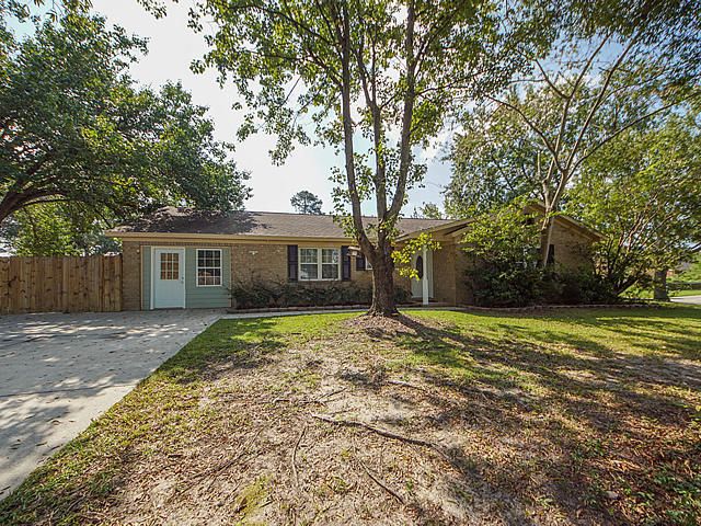 523 Savannah Rd, Ladson, SC 29456