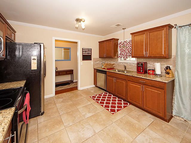 523 Savannah Rd, Ladson, SC 29456