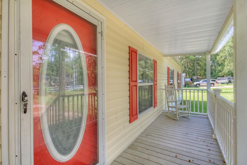 100 Saint Germain Dr, Summerville, SC 29483