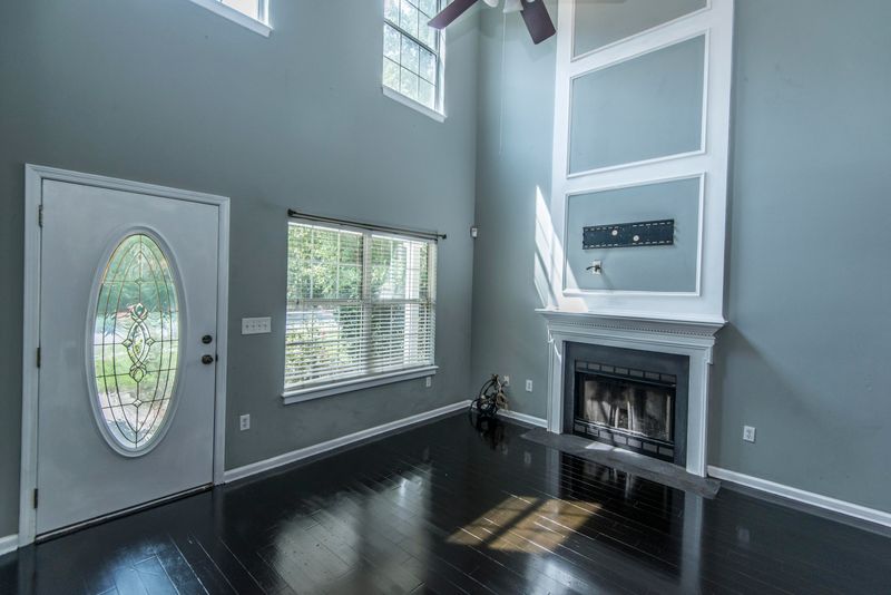1058 Peninsula Cove Dr, Charleston, SC 29492
