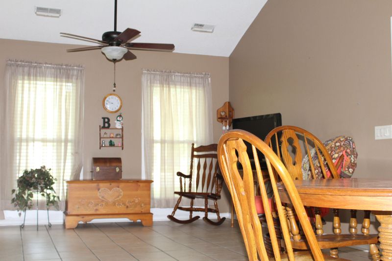 106 Shropshire St, Goose Creek, SC 29445