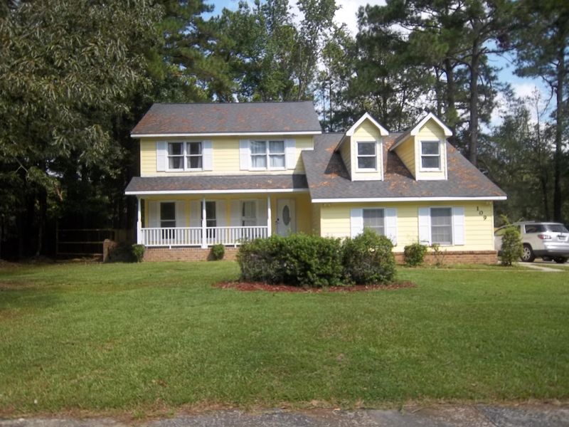 109 Durham Dr, Goose Creek, SC 29445