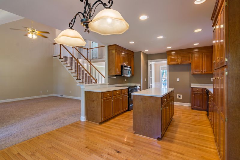 104 Harcourt Pl, Goose Creek, SC 29445