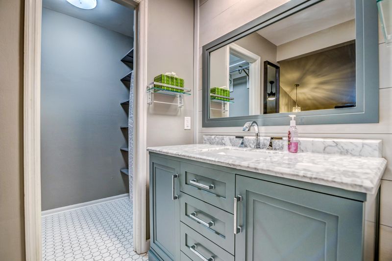 2494 Etiwan Ave #3j, Charleston, SC 29414
