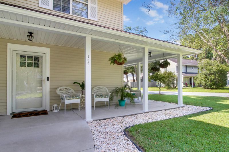 100 Excaliber Pl, North Charleston, SC 29418