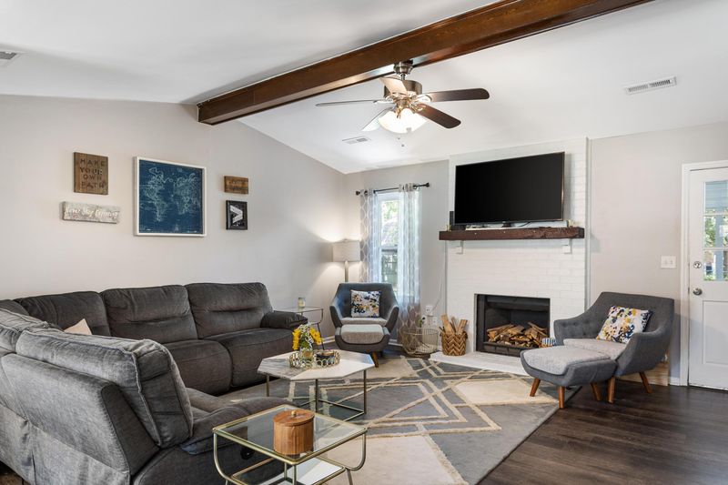 5866 Andreas Way, North Charleston, SC 29418