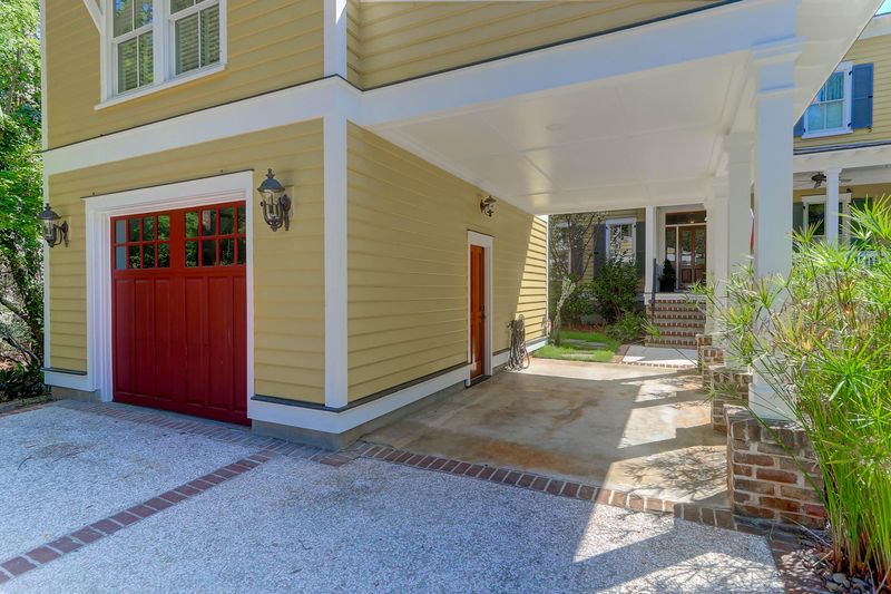 42 Hospitality St, Mount Pleasant, SC 29464