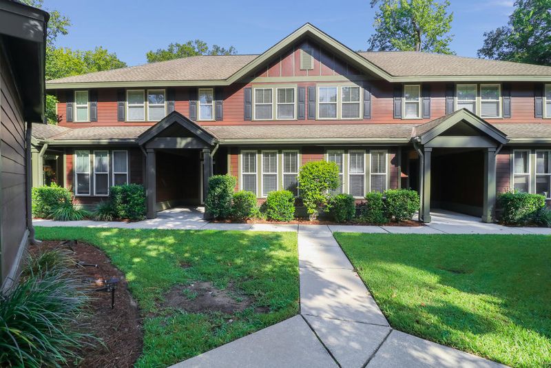 8407 Hidden Bakers Trace Cir, North Charleston, SC 29418