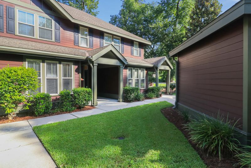 8407 Hidden Bakers Trace Cir, North Charleston, SC 29418