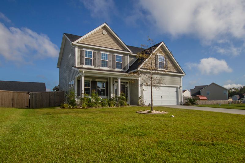 8121 Saveur Ln, Charleston, SC 29406