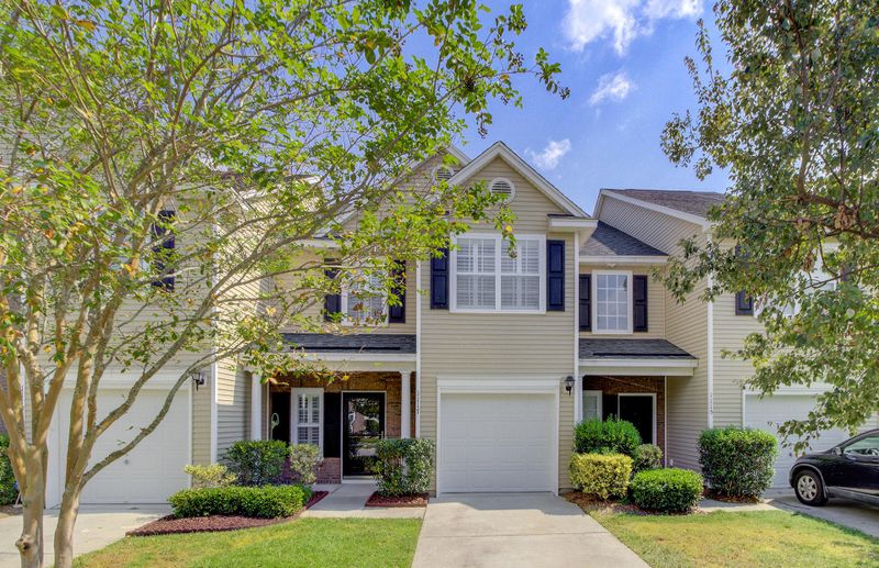 1117 Euclid Dr, Charleston, SC 29492