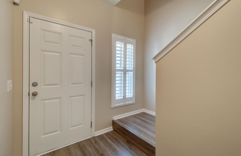 1117 Euclid Dr, Charleston, SC 29492