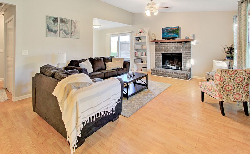 412 Erskine St #B, Ladson, SC 29456