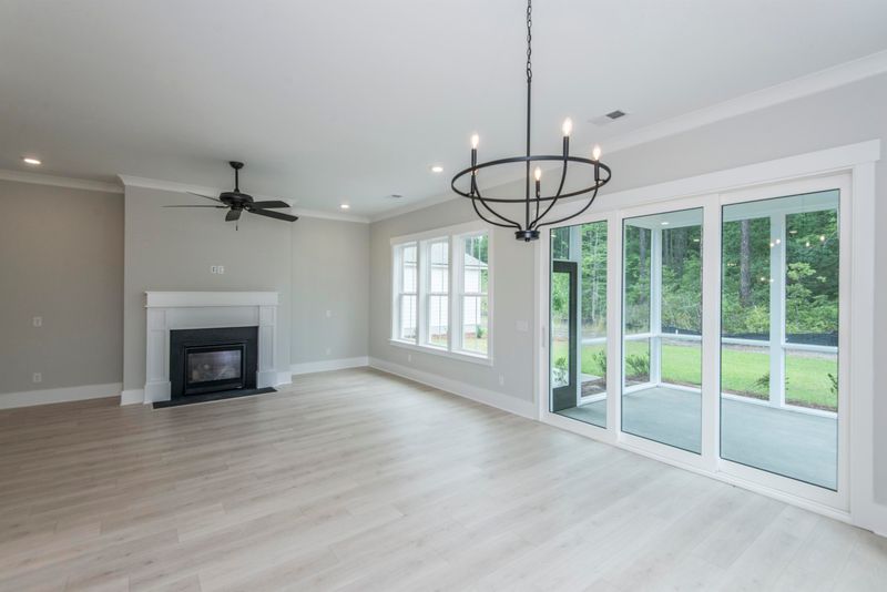 345 Great Lawn Dr, Summerville, SC 29486