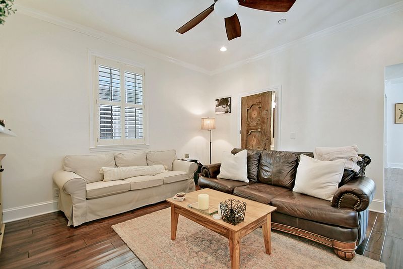 175 12 Wentworth, Charleston, SC 29401