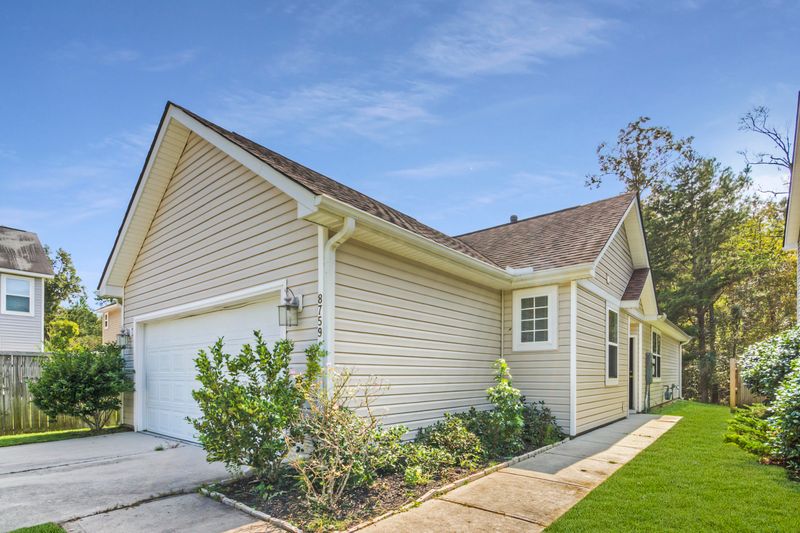 8759 Shadowglen Dr, North Charleston, SC 29420