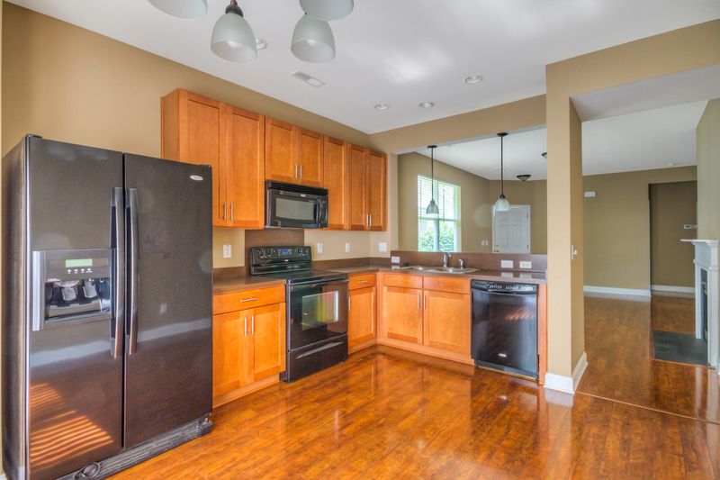 8759 Shadowglen Dr, North Charleston, SC 29420