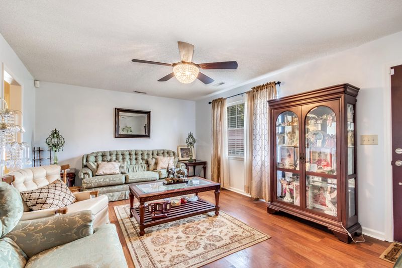 5312 Eva St, North Charleston, SC 29418