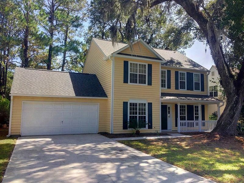 1318 Center Lake Dr, Mount Pleasant, SC 29464