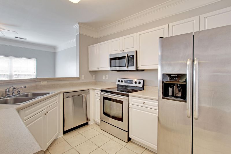 1916 Telfair Way, Charleston, SC 29412