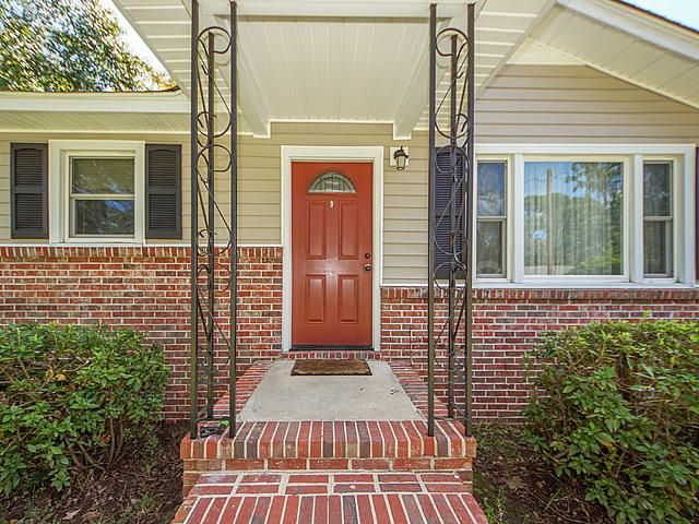 211 Birch Ave, Goose Creek, SC 29445