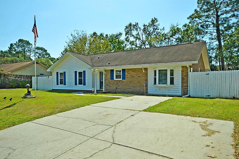 33 Bayshore Blvd, Goose Creek, SC 29445